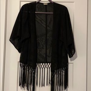 Black sheer patterned kimono